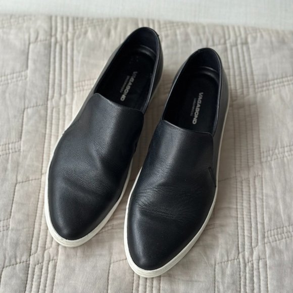 Vegabond Black Leather Slip on Sneaker - Picture 1 of 6